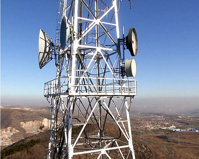 從人工瞭望森林火情到電腦監(jiān)控，縣林業(yè)局林火預(yù)警系統(tǒng)投入使用