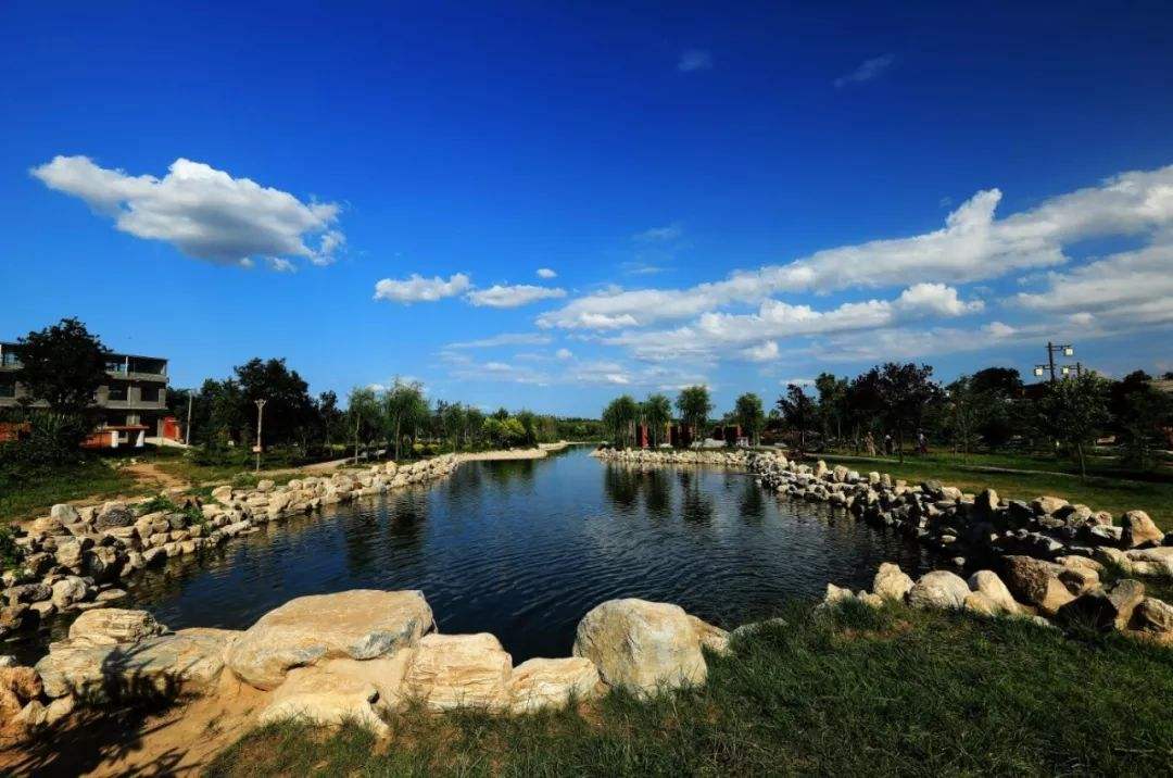 天更藍(lán)，山更綠，水更清—河長制水文水利監(jiān)測(cè)