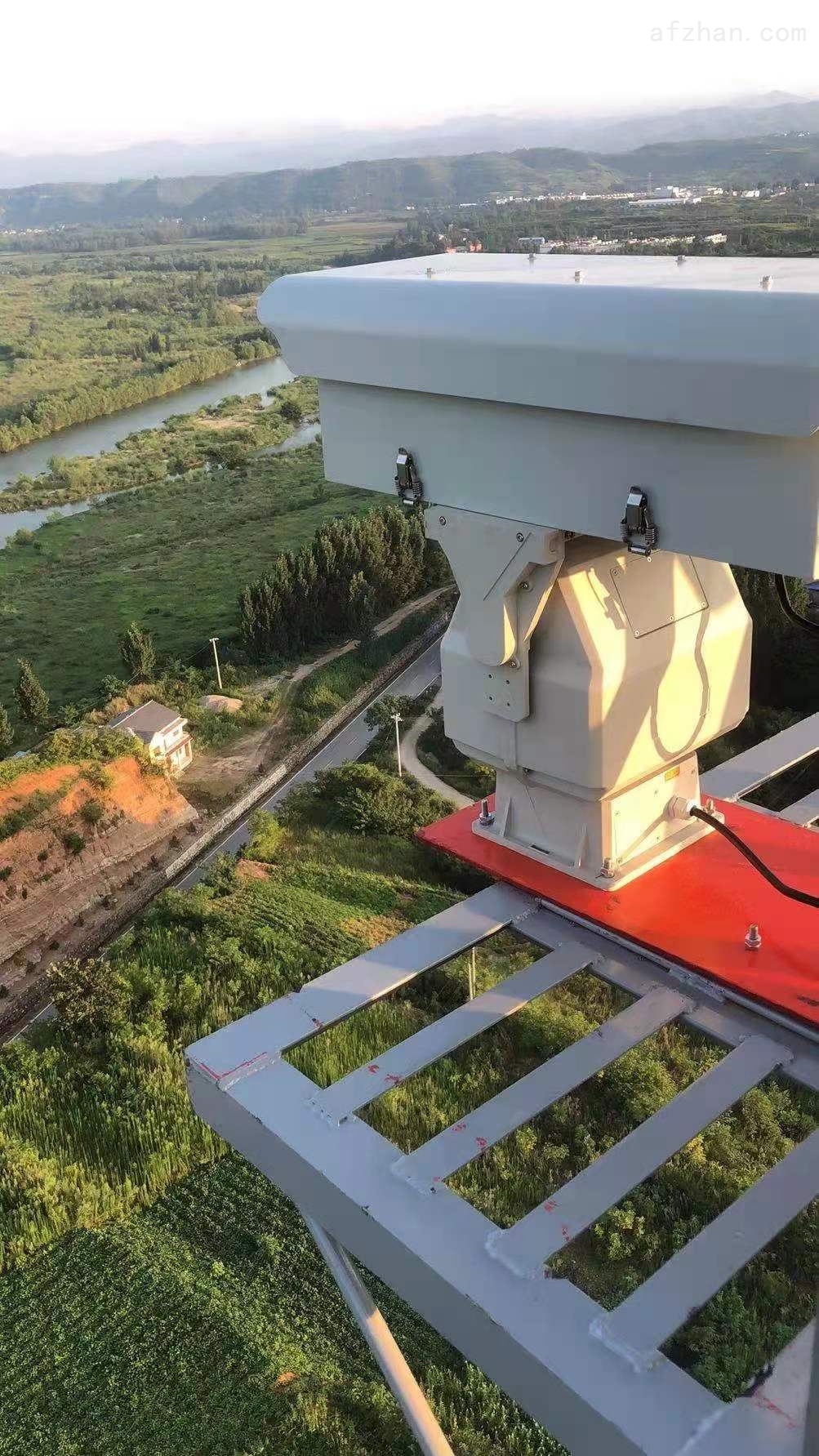 貴州遵義森林火災(zāi)事件告訴我們：森林防火預(yù)警監(jiān)控，草原火災(zāi)監(jiān)控?cái)z像機(jī)，秸稈焚燒監(jiān)控方案早布置早見效