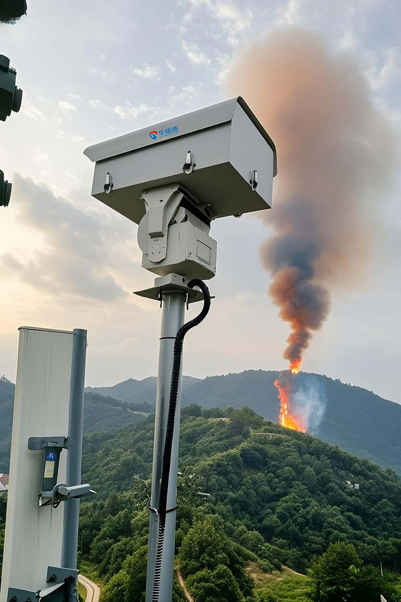 無(wú)人值守也能精準(zhǔn)預(yù)警：雙光譜云臺(tái)攝像機(jī)的智能探測(cè)識(shí)別模塊改變森林防火方式